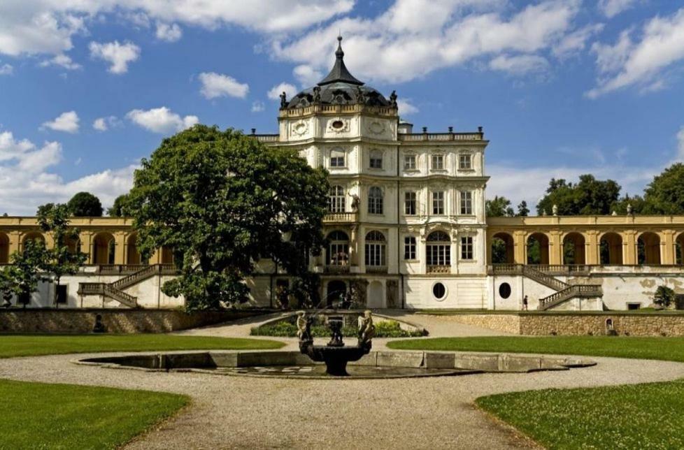 Pivovar Spitt Zahorany Pension Litoměřice Buitenkant foto