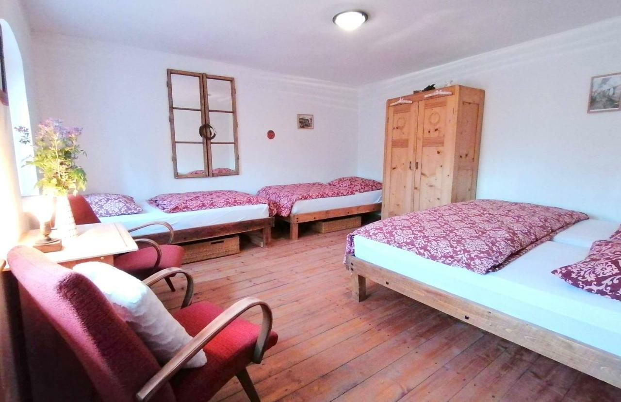 Pivovar Spitt Zahorany Pension Litoměřice Buitenkant foto