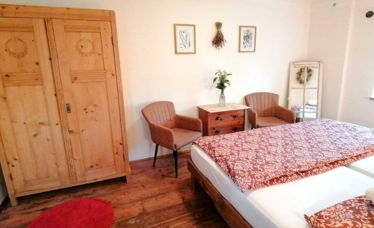 Pivovar Spitt Zahorany Pension Litoměřice Buitenkant foto